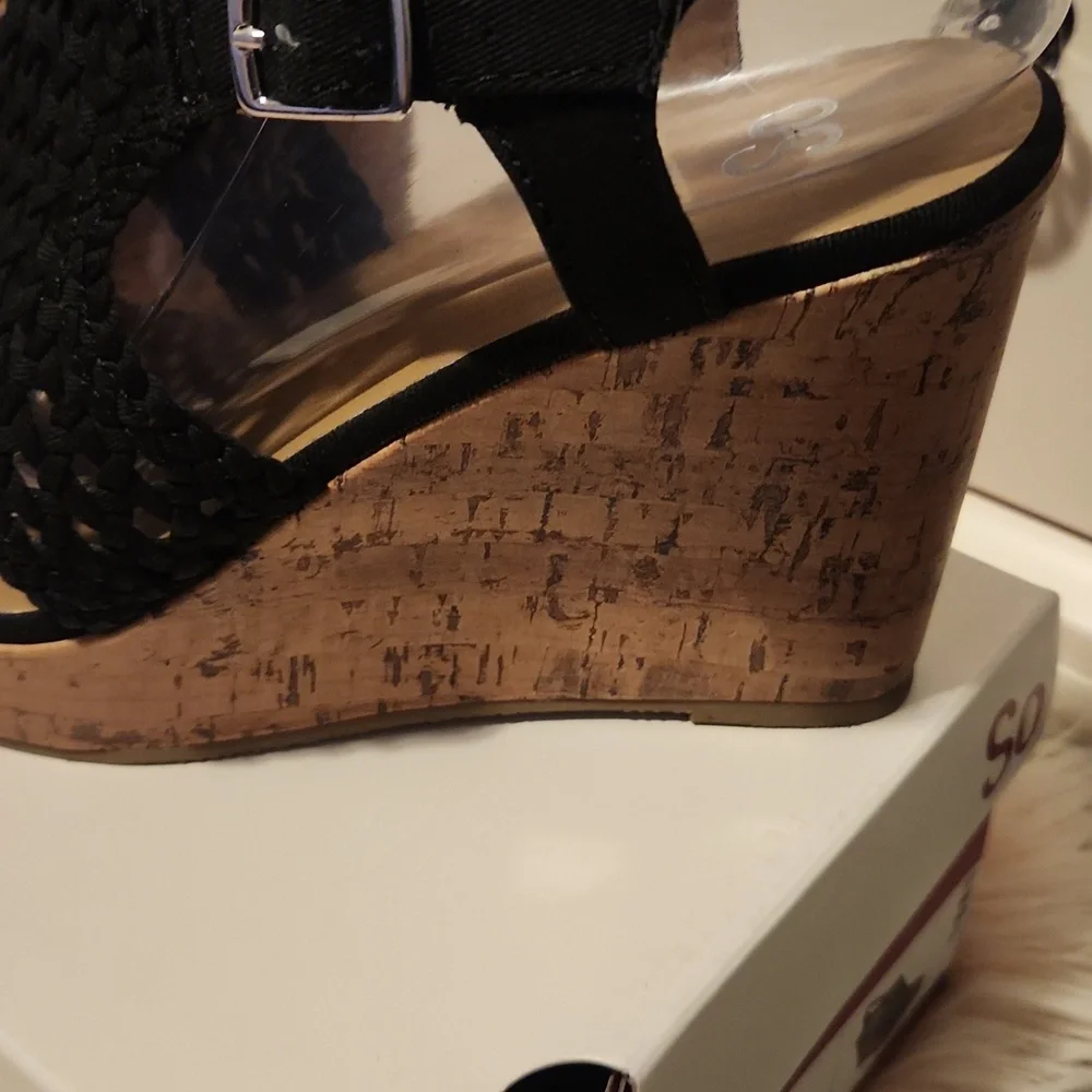 SO Elegant Black Woven Women's Sandal Wedges